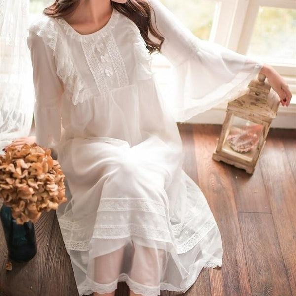 2019 New Arrival Delicate White Lace Vintage Women's Nightgowns Modal Elegant Nightwear wear Princess Long Night Dress 8165