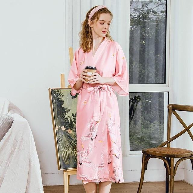 New Butterfly Ladies Cotton Robe Women Summer Casual Home Dress Nightgown Sleepwear Long Bathrobe Elegant Wedding Robesnr128