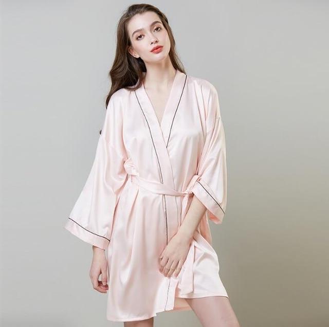 Nightgown Women Vintage Sexy Silk Satin Retro Nightdress Long Lingerie Robe Sleepwear Lady Soft Sleep Dress Nighties Night Gown