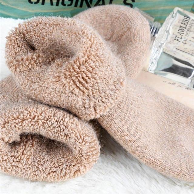 New Autumn Winter Men's Socks Keep Warm Cashmere Wool Socks Thick Solid Casual Protect the Cold Male Meias Home Sleep Socks