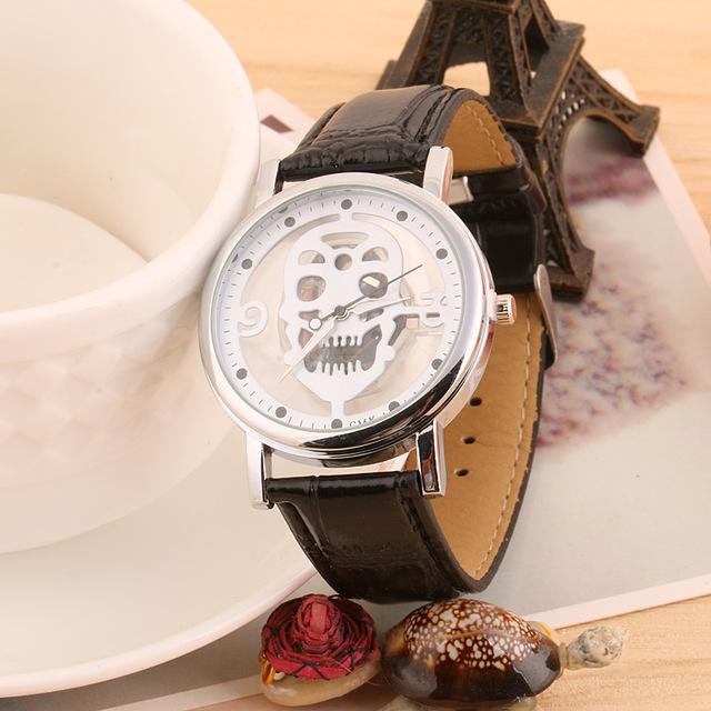 New Watch Men Business Fashion Skeleton Engraving Hollow Reloj Hombre Dress Wristwatch Leather Band Women Clock Relojes Mujer