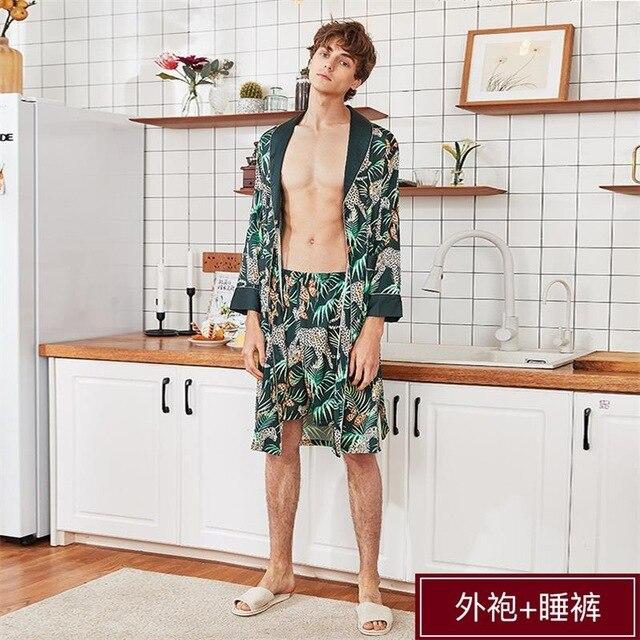 Men's Spring and Summer Ice Silk Long-sleeved Robe Suit Silk Shorts Bathrobe Solid Color / Printed Fashion Nightgown 658