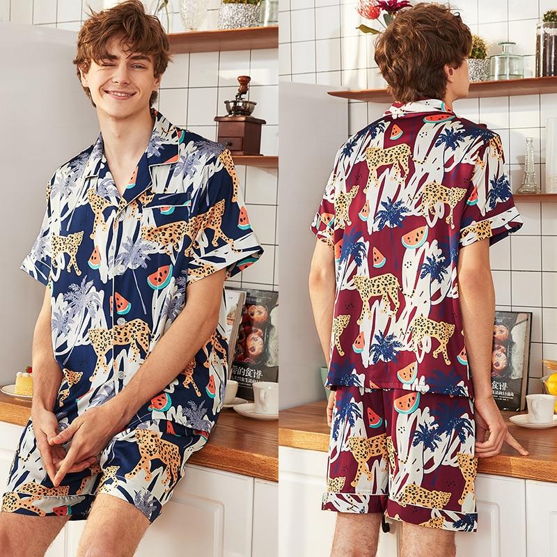 Summer Mens Animal Silk Pajama Set Pajamas Short Sleeve+Shorts Men Sleepwear Fashion Style Silk Nightgown Home Male Satin Soft