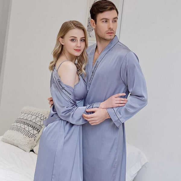Spring and Summer Newest Simulation Silk Couples Nightgown Men and Women Embroidered Morning Bride Bridesmaid Nightrobe