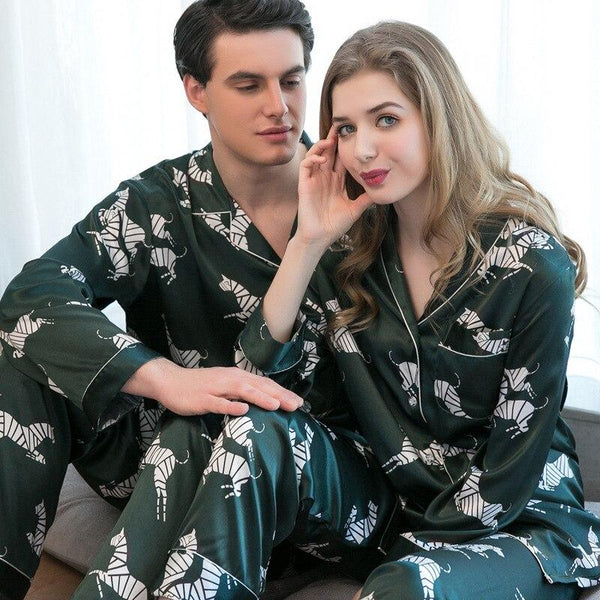 2019 New Ladies Pajamas Silk Satin Cardigan Couple Men's Clothing Sleepwear Womens Nightgown Lovers' Loungewear