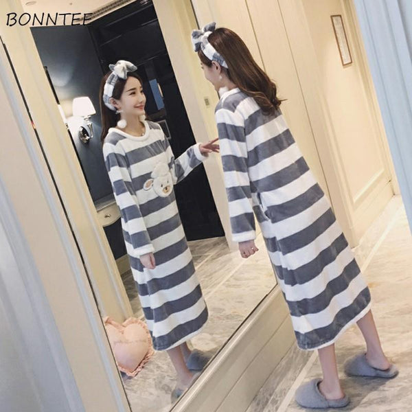 Nightgowns Women Winter Kawaii Long Sleeve Thicken Nightgown Flannel Bathrobe Womens Cartoon Sleepwear Soft Warm Trendy Lovely