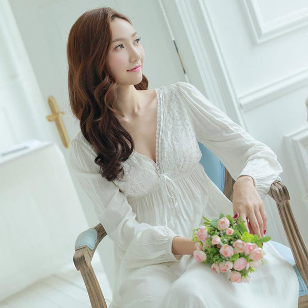 New Spring Night Dress Vintage Nightgowns V-neck Ladies Dresses Princess White Sexy Sleepwear Lace Home Dress Long Nightwear
