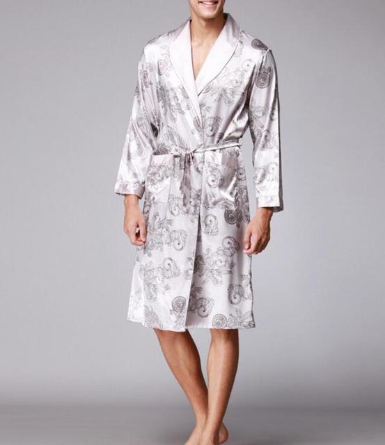 YT5 2017 Spring and Autumn Pajamas For Men Pyjamas Sexy Long Sleeve Faux Silk Sleepwear Couple Pajamas Lover Men Night Gown