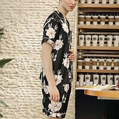 2018 New Men Satin Silk Sleepwear Print Set Short Sleeve and Shorts Pajamas Shorts Soft Nightgown Spring and Summer Homewear