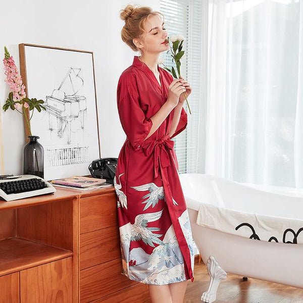 Sexy New Lady Long Robe Dress Satin Bathrobe Women Kimono Geisha Sleepwear Summer Print Nightgown Bridesmaid Brides Wedding Robe