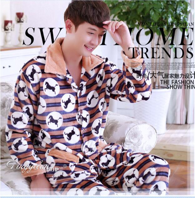 Adult Fleece Pajamas Long Sleeve Men's Thickened Flannel Homewear Coral Fleece Nightwear Male Velvet Casual Nightgown D2063