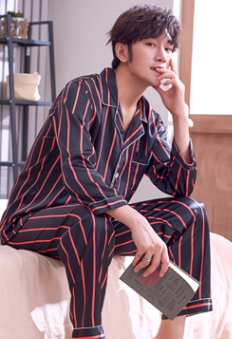 Spring Autumn Couple Sleepwear Long Sleeve Woman Imitation Silk Sleep Dress Autumn Loose Homewear Men Soft Nightwear H5525
