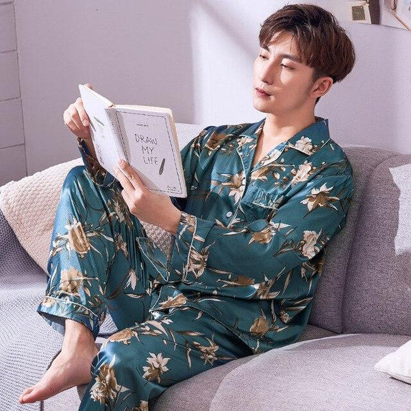 Pajamas Men Summer Ice Silk Long Sleeves Leisure Thin Style Sleepwear Teenagers Spring Autumn Home Clothing Nightgown Suit H5600