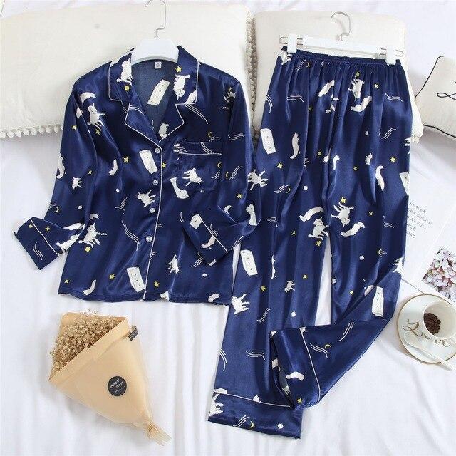 Feier 2019  Cartoon Long Sleeve Pajamas Spring Autumn Womens/men Pajama Sets V-Neck Girls Nightgown for Woman Plus