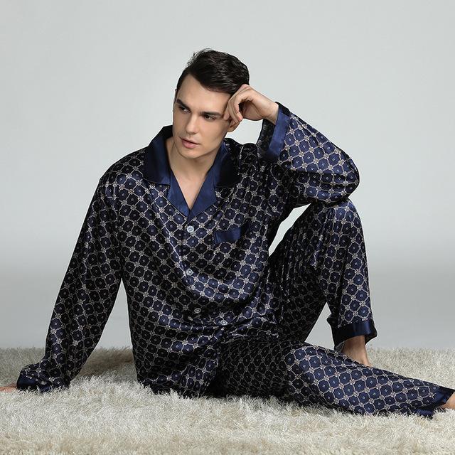 Men's printed silk pajamas set XL casual home clothes long-sleeved pajamas sleep wearman silk long sleeve nightgown pajama sets