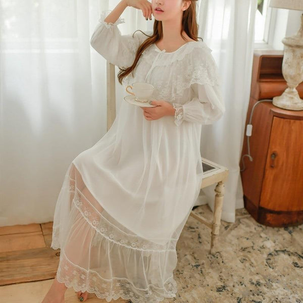 Elegant Female Vintage Cotton Long Nightgowns Women White Lace Royal Sleepwear Princess Night Dress Autumn Spring Home Clothes