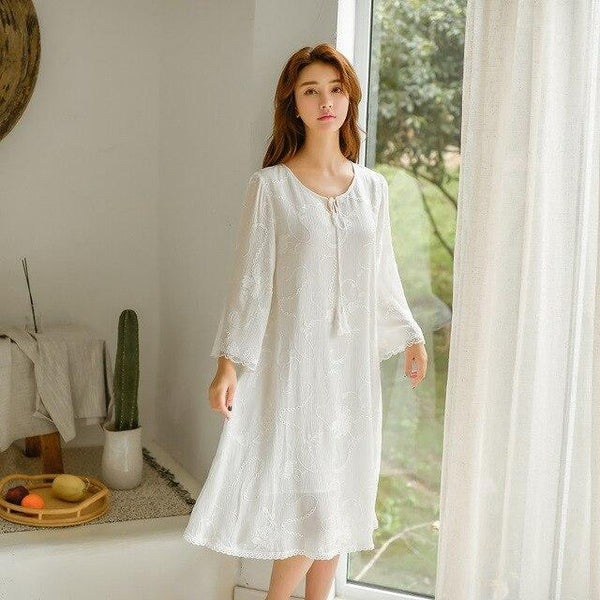 Fashion Cotton Embroidered Women's Long Nightgowns Long Sleeve Loose Female Sleepwear Summer Autumn Sweet Nightshirt 3 Colors