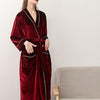 2019 Autumn And Winter Stitching Nightgown Long Section Men And Women Couple Pajamas New Bathroom Bathrobe Fashion Couple Robes