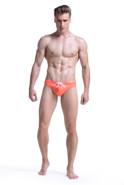 Sexy Mens Hot Swimming Trunks Briefs Speedos Style Boxers Style Bikini Cut Thongs Bulge Pouch Underpants Brief Swimwear M L XL